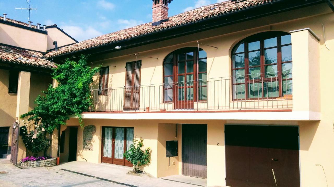 Апартаменти La Vigna Del Parroco-2- Серралунґа-д'Альба Екстер'єр фото
