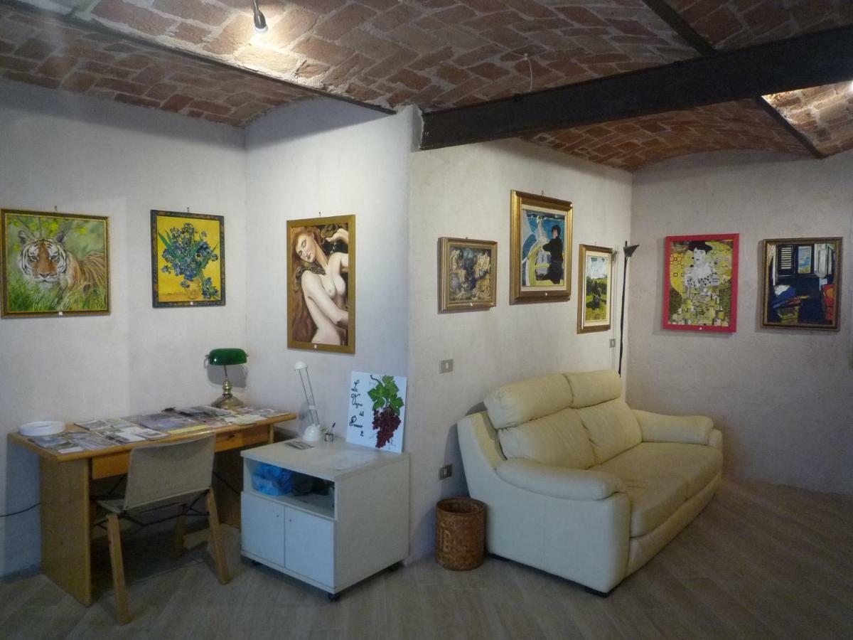 Апартаменти La Vigna Del Parroco-2- Серралунґа-д'Альба Екстер'єр фото